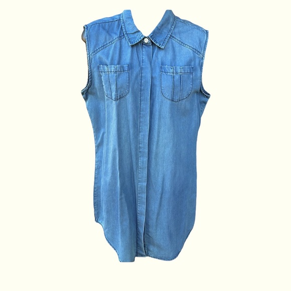 LOLA JEANS denim looking, sleeveless top, Small, NWT - Picture 1 of 10